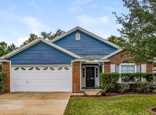 1810 Dartmouth Dr, Middleburg, FL 32068