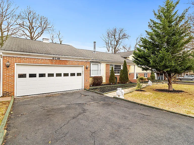 6138 Beachway Dr — Photo 2