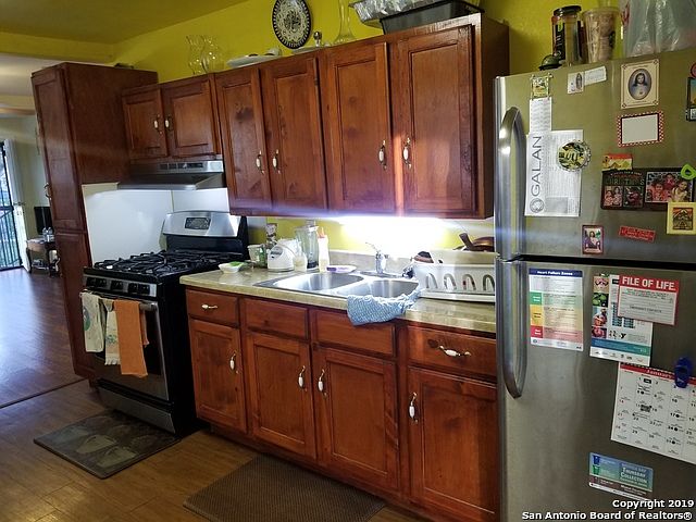 1st image of 2618 Menchaca St