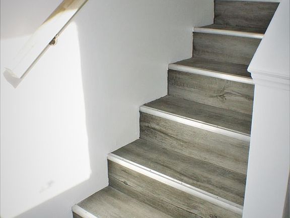 4th image of 4309 Tierra Verde St APT C