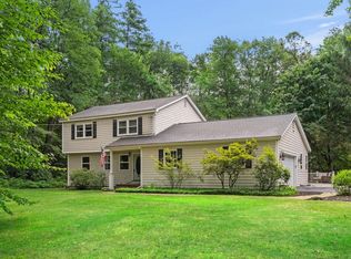 4 Edinburgh Dr, Bedford, NH 03110