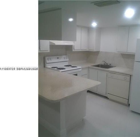 1st image of 8290 Lake Dr APT 250