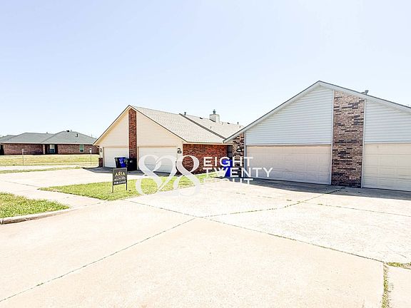 2nd image of 4304-4306 Harvard Rd