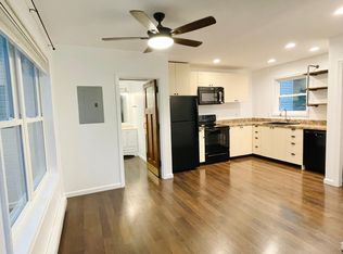 4 Carle Ave #B, Hudson, NY 12534
