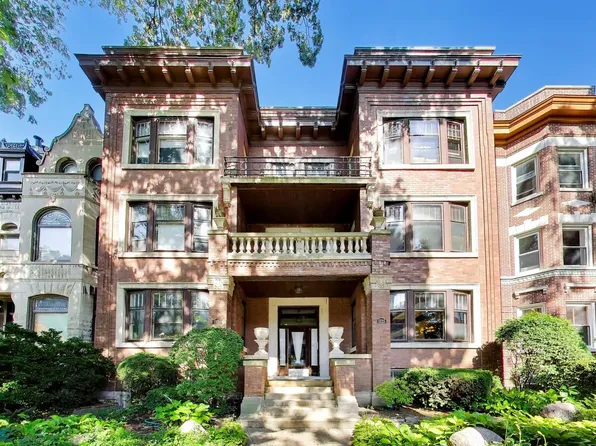 5525 S Cornell Ave #4, Chicago, IL 60637