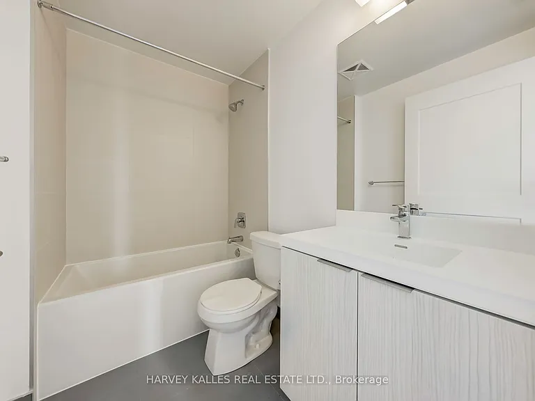 50 Dunfield Ave #LPH18 — Photo 12