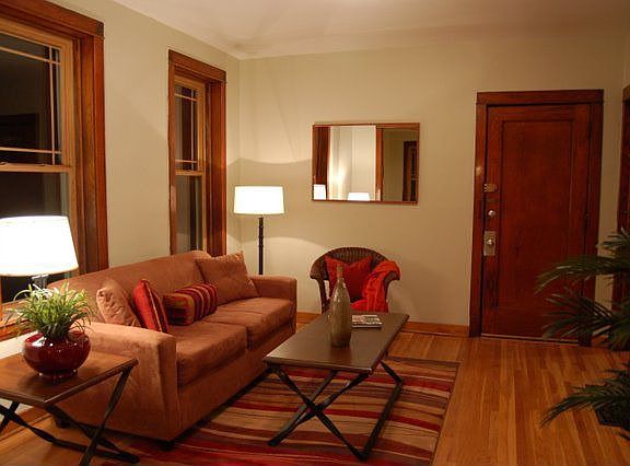 4th image of 3801 N Oakley Ave #1E