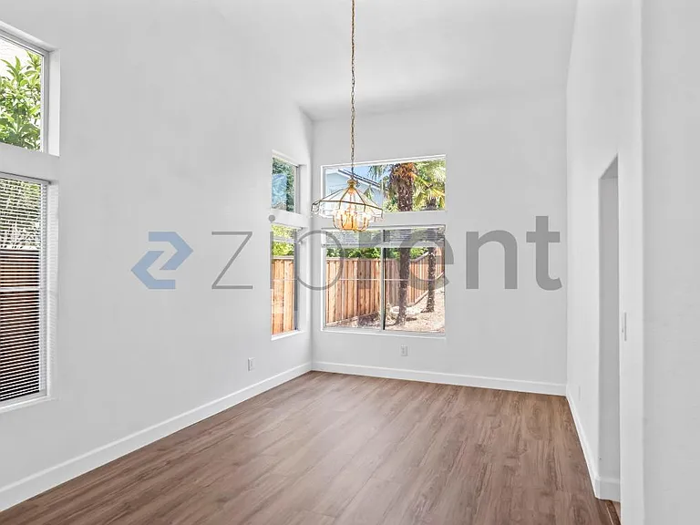 2041 Asilomar Dr — Photo 10