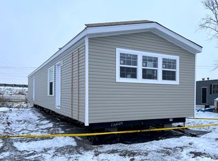 12 Estate Cir #12, Lima, OH 45804