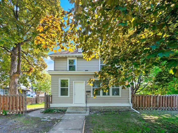 3755 5th Ave S, Minneapolis, MN 55409
