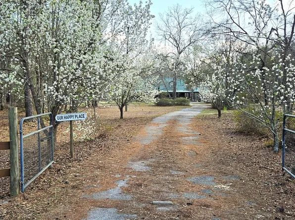 1851 Interstate Highway G Lanier Rd, Pembroke, GA 31321