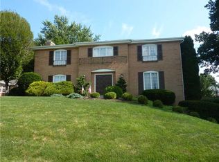 1966 Lammerton Dr, Allison Park, PA 15101
