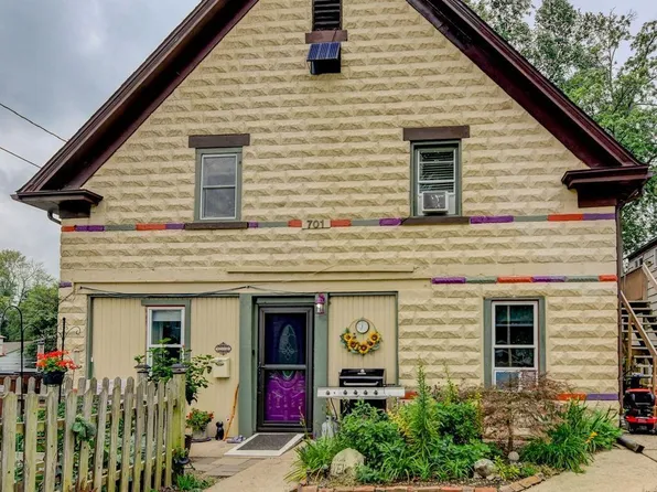 701 S Madison St, Taylorville, IL 62568