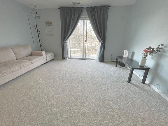 5th image of 5325 Portland St APT 302