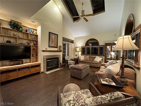 4th image of 6741 Lockwood Blvd