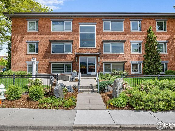2nd image of 1201 Balsam Ave #201
