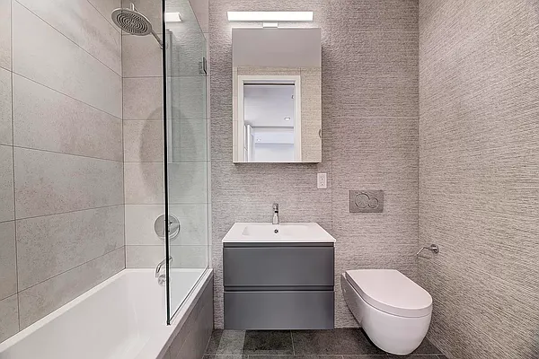 Rented by REAL New York | media 18