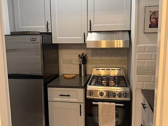 4th image of 7259 Shore Rd APT 3A