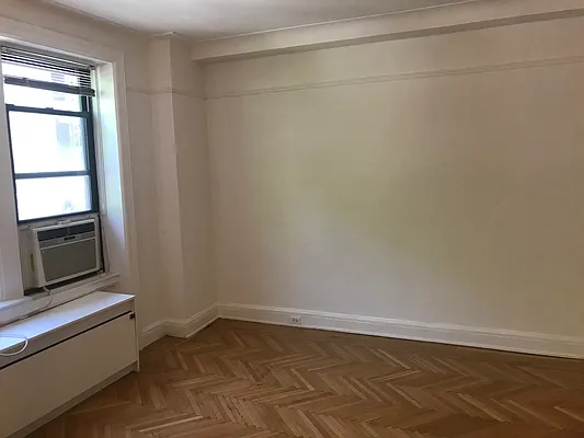 Rented by Everrock Equities | media 23