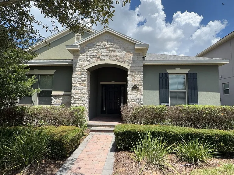 15543 Waterleigh Cove Dr — Photo 1