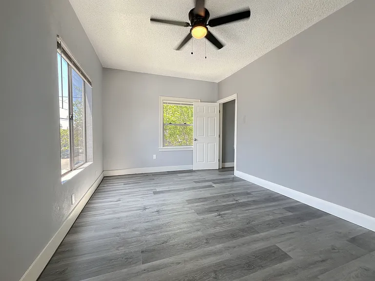 454 Rose Ave #460 — Photo 1