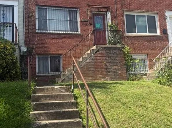 2305 16th St SE, Washington, DC 20020