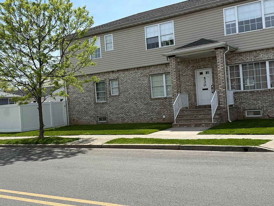 1st image of 530 5th Ave Unit 2
