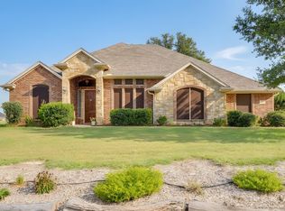 505 Morrow Rd, Springtown, TX 76082