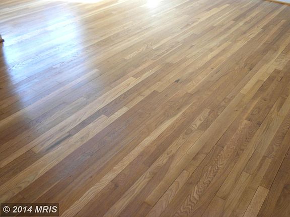 4th image of 9736 Glen Ave APT 201