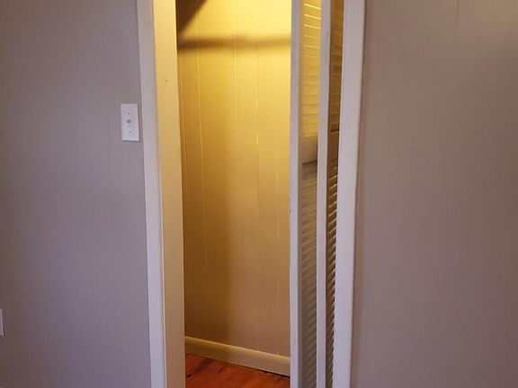 Bedroom Closet