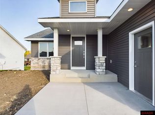 310 Falcon Run, Eagle Lake, MN 56024