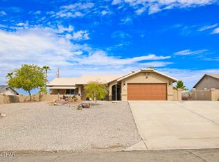 2731 Indian Pipe Dr, Lake Havasu City, AZ 86406