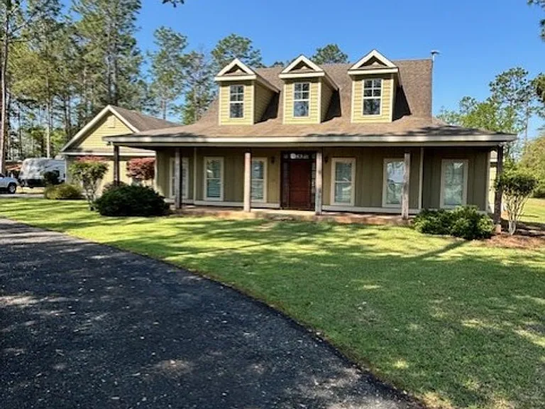 635 Walton Way Dr — Photo 1