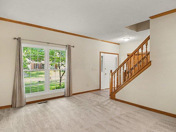 5th image of 744 Summertree Ln