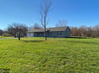 2098 290th Ave, Fort Madison, IA 52627