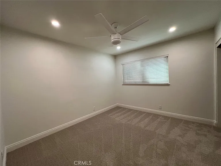 25281 Parthenon Ave — Photo 18