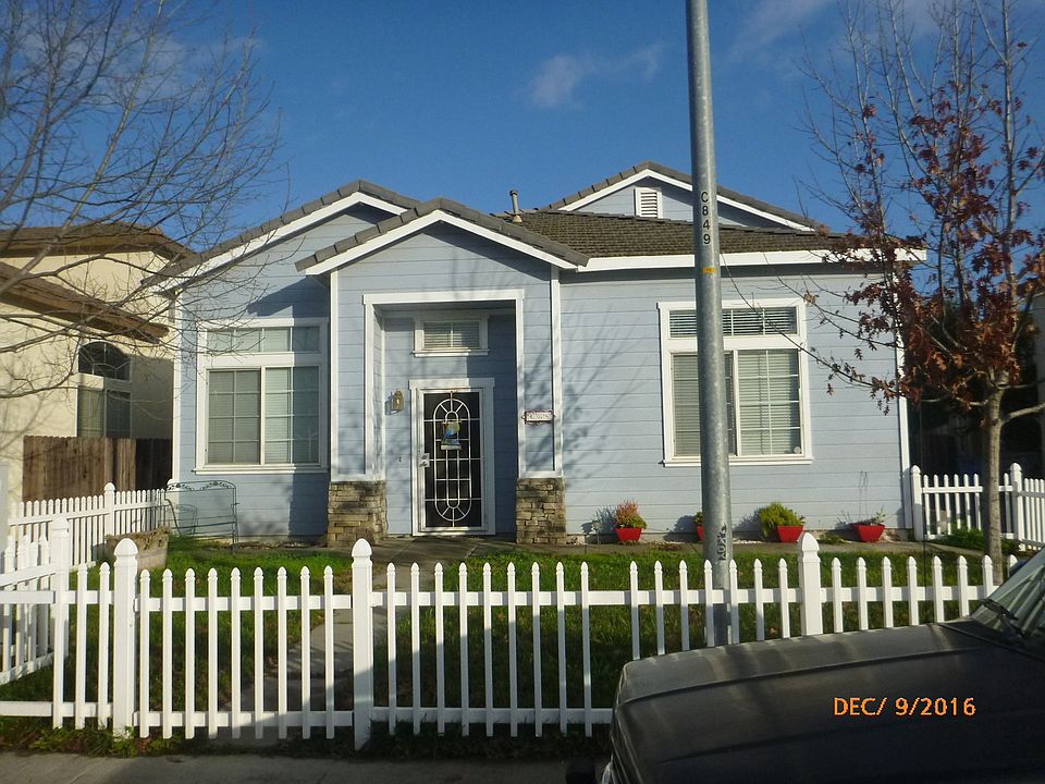 1st image of 408 La Esperanza Dr