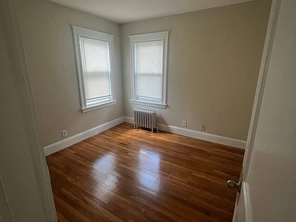 5th image of 140-142 Westville St #2