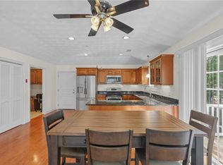 1740 Nooseneck Hill Rd APT 23, Coventry, RI 02816