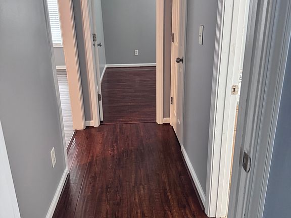 4th image of 7313 Cobblestone Ct