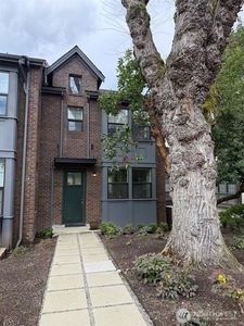 2143 9th Avenue W #10, Seattle, WA, 98119