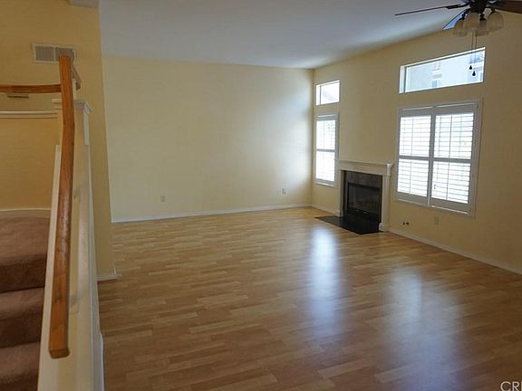 3rd image of 635 Hazelwood Way Unit A