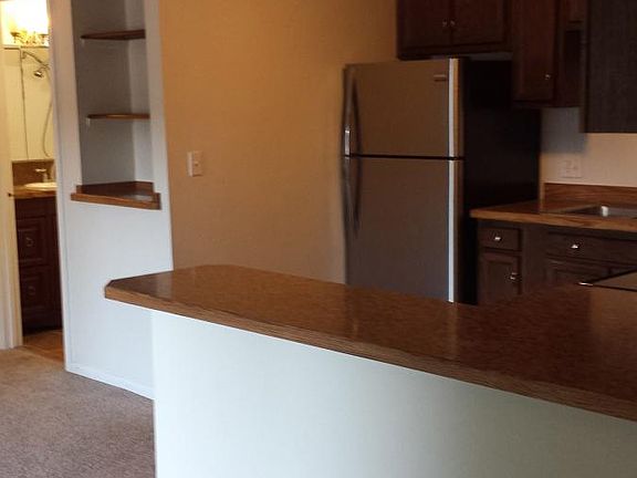 2nd image of 4941 Dartmouth Dr APT 2