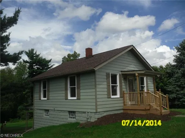 2333 Adamsville Rd, Zanesville, OH 43701