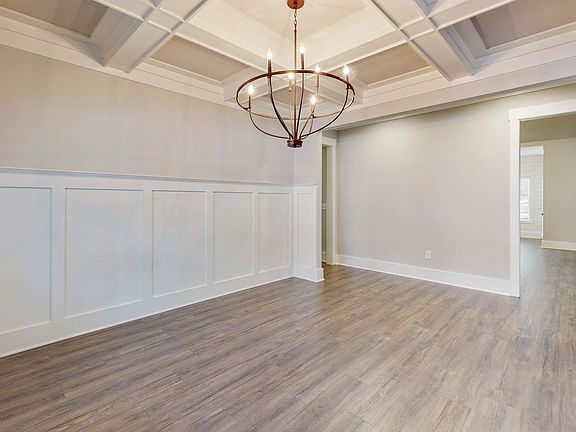 3rd image of 51 W Creek Ct