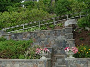 511 Palisades Rd, Brant Lake, NY 12815