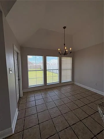 86 Derek Ln — Photo 6