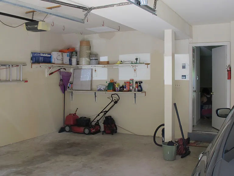 6614 Degen Dr — Photo 16