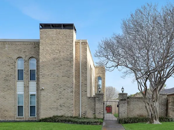 4240 Harvest Hill Rd, Dallas, TX 75244