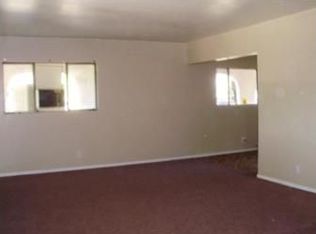 16410 Lakeshore Dr, Lake Elsinore, CA 92530